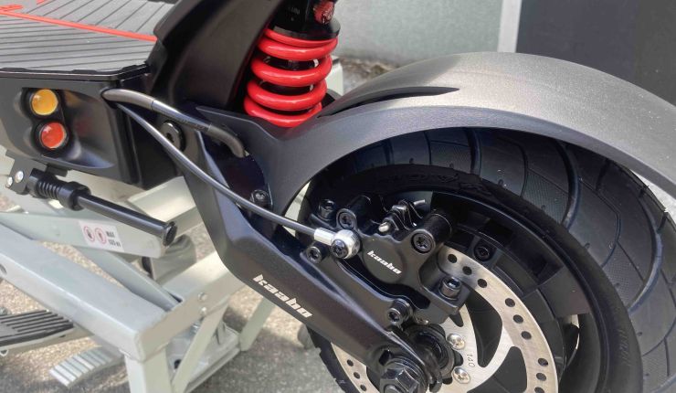 Videli sme tisíce pokazených kolobežiek. Tu je 5 značiek, ktoré nás v servise navštevujú najmenej